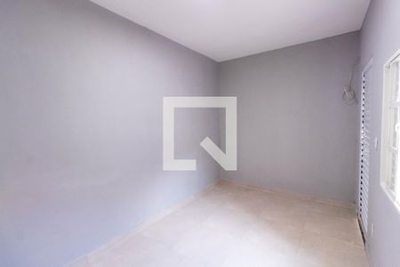 Casa à venda com 125m², 2 quartos e 2 vagas Casa à venda com 125m², 2 quartos e 2 vagasEscritório