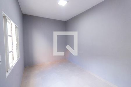 Casa à venda com 125m², 2 quartos e 2 vagas Casa à venda com 125m², 2 quartos e 2 vagasEscritório