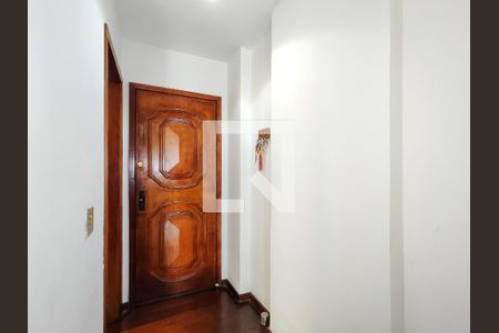 Entrada de apartamento à venda com 2 quartos, 79m² em Maracanã, Rio de Janeiro
