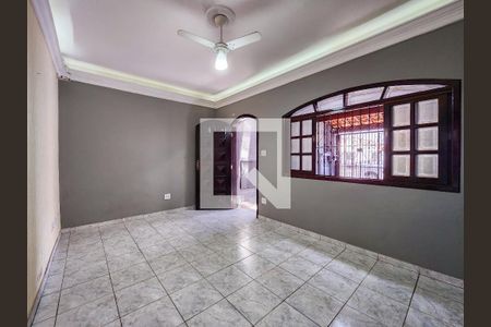 Sala de casa para alugar com 2 quartos, 120m² em Parque Itamarati, Jacareí