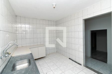Cozinha de casa para alugar com 1 quarto, 117m² em Vila Ré, São Paulo