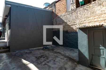 Casa para alugar com 117m², 1 quarto e 1 vagaQuintal
