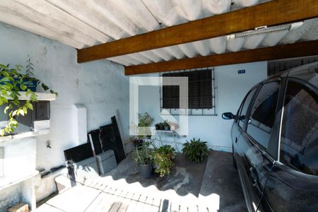 Garagem de casa para alugar com 1 quarto, 117m² em Vila Ré, São Paulo