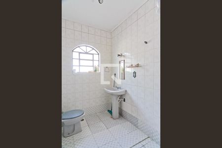 Casa à venda com 125m², 3 quartos e 3 vagas Casa à venda com 125m², 3 quartos e 3 vagasBanheiro