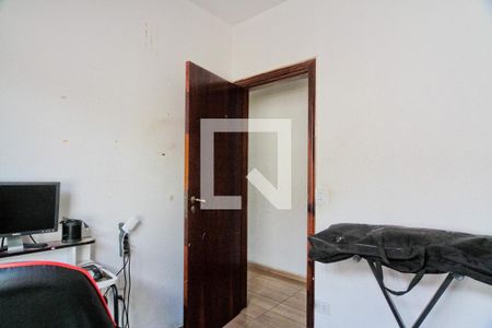 Casa à venda com 125m², 3 quartos e 3 vagas Casa à venda com 125m², 3 quartos e 3 vagasQuarto 1