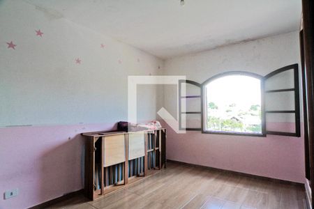 Suíte de casa à venda com 3 quartos, 125m² em Vila Romero, São Paulo