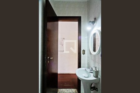 Lavabo de casa à venda com 3 quartos, 125m² em Vila Romero, São Paulo