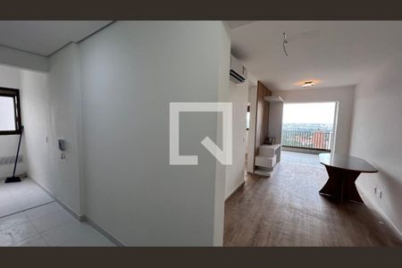 Hall de entrada de apartamento para alugar com 2 quartos, 70m² em Sumarezinho, São Paulo