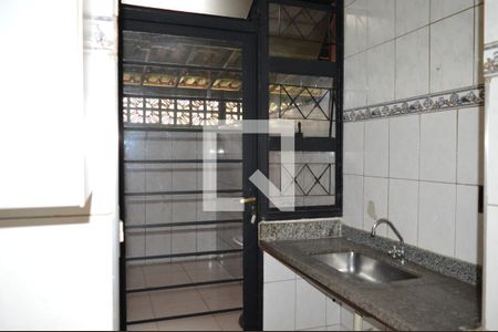 Apartamento à venda com 44m², 2 quartos e 1 vagaCozinha