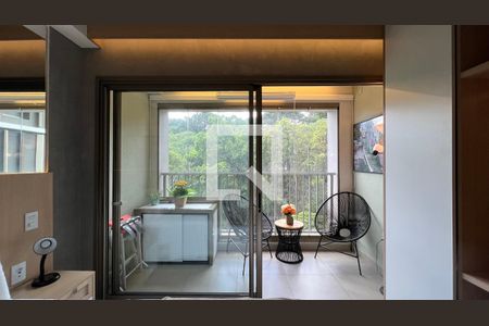 Sacada de kitnet/studio para alugar com 1 quarto, 24m² em Cerqueira César, São Paulo