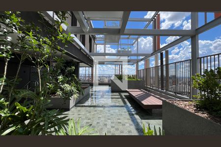 Studio à venda com 24m², 1 quarto e sem vagaPiscina