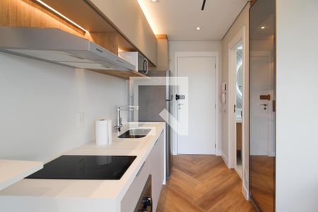 Cozinha de apartamento para alugar com 1 quarto, 24m² em Indianópolis, São Paulo