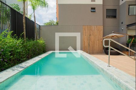 Apartamento para alugar com 38m², 2 quartos e sem vaga Apartamento para alugar com 38m², 2 quartos e sem vagaÁrea comum - Piscina