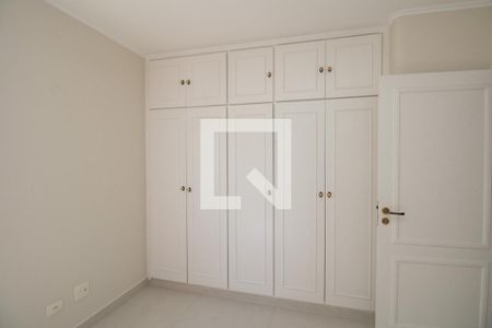 Apartamento à venda com 200m², 4 quartos e 2 vagasQuarto 2