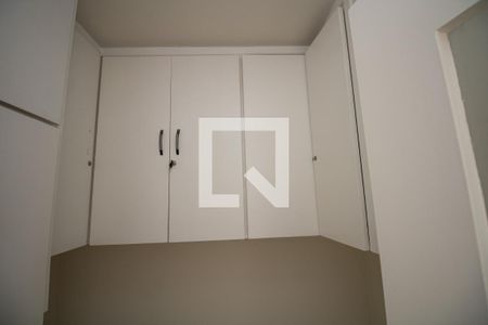 Apartamento à venda com 200m², 4 quartos e 2 vagasQuarto de serviço