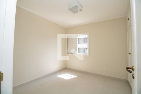 Apartamento à venda com 200m², 4 quartos e 2 vagasQuarto 2