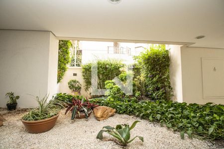 Apartamento à venda com 200m², 4 quartos e 2 vagasÁrea comum - Jardim de entrada