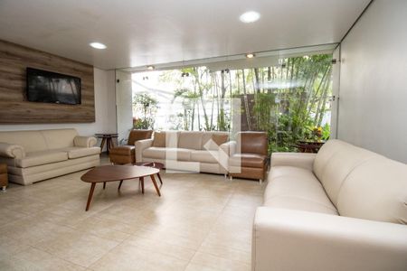 Apartamento à venda com 200m², 4 quartos e 2 vagasÁrea comum - Salão de festas, estar com TV