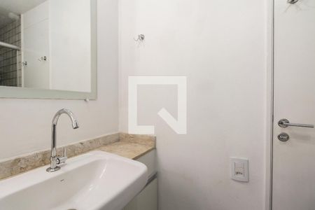 Apartamento para alugar com 62m², 3 quartos e 2 vagasBanheiro 