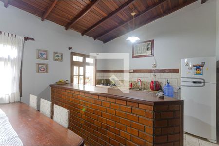 Casa à venda com 350m², 3 quartos e 3 vagasCozinha