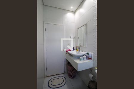 Banheiro da Suíte de casa de condomínio para alugar com 3 quartos, 170m² em Residencial Reserva Ipanema, Sorocaba