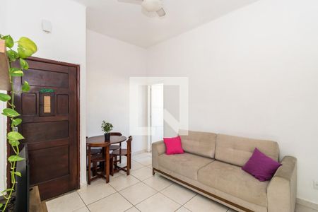 Sala  de apartamento à venda com 2 quartos, 50m² em Olaria, Rio de Janeiro