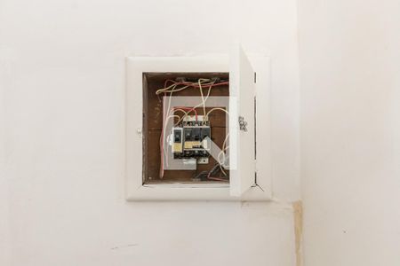 Sala  de apartamento à venda com 2 quartos, 50m² em Olaria, Rio de Janeiro