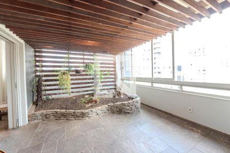 Sala de apartamento à venda com 5 quartos, 320m² em Consolação, São Paulo
