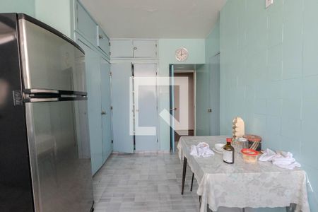 Apartamento para alugar com 320m², 5 quartos e 2 vagasCozinha