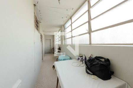 Apartamento para alugar com 320m², 5 quartos e 2 vagasÁrea de Serviço