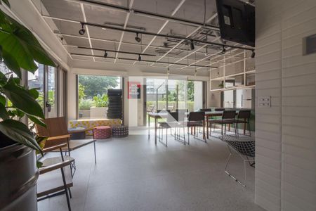 Studio para alugar com 27m², 1 quarto e sem vagaÁrea comum - Salão de festas