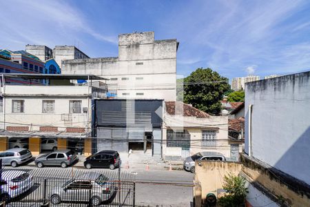 Apartamento para alugar com 115m², 3 quartos e sem vaga Apartamento para alugar com 115m², 3 quartos e sem vagaSala