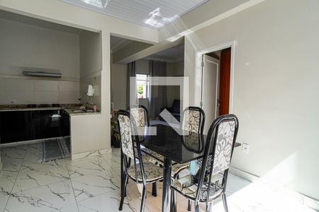 Apartamento para alugar com 115m², 3 quartos e sem vaga Apartamento para alugar com 115m², 3 quartos e sem vagaSala