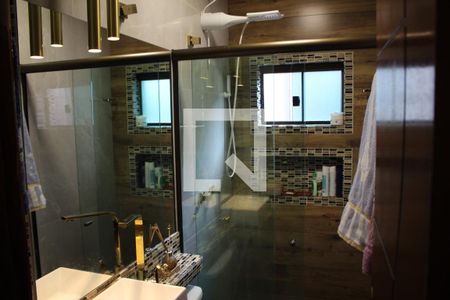 Casa à venda com 350m², 6 quartos e 3 vagasBanheiro 1