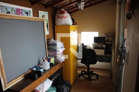 Sala 2 de casa à venda com 6 quartos, 350m² em Conjunto Água Branca, Contagem