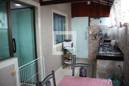 Casa à venda com 350m², 6 quartos e 3 vagasCozinha