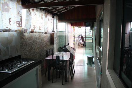 Casa à venda com 350m², 6 quartos e 3 vagasCozinha