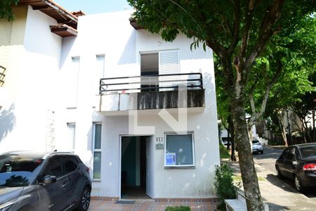 Casa de condomínio para alugar com 115m², 3 quartos e 2 vagasFachada