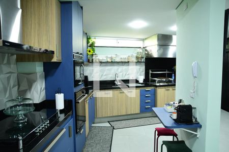 Casa de condomínio para alugar com 115m², 3 quartos e 2 vagasCozinha