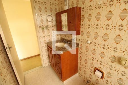 Apartamento para alugar com 75m², 2 quartos e 1 vagaBanheiro 