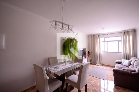 Apartamento à venda com 75m², 2 quartos e 1 vagaSala 