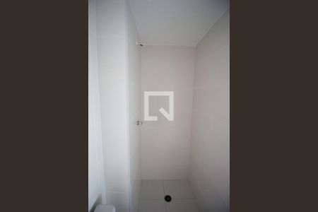 Apartamento para alugar com 33m², 2 quartos e sem vagaBanheiro