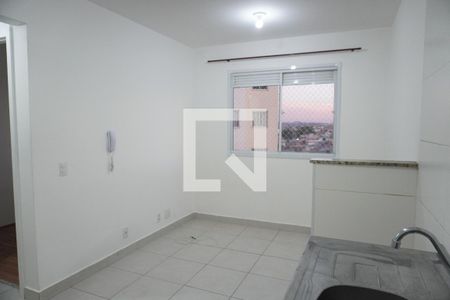Sala/cozinha de apartamento para alugar com 2 quartos, 33m² em Vila Nova Curuca, São Paulo