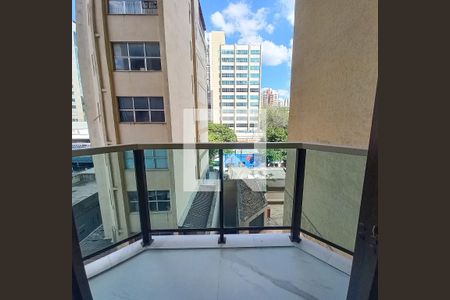 Sacada de apartamento à venda com 1 quarto, 40m² em Funcionários, Belo Horizonte