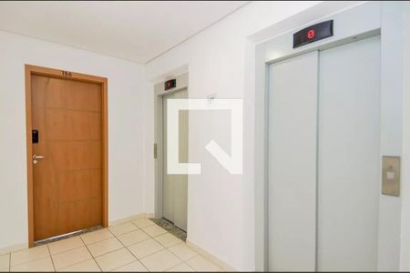 Apartamento à venda com 47m², 2 quartos e 1 vagaHall de entrada