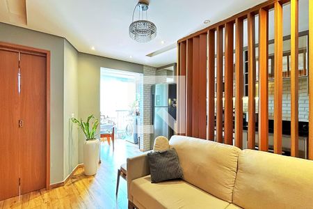 Sala de apartamento à venda com 2 quartos, 47m² em Vila Galvão, Guarulhos