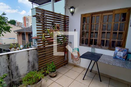 Casa à venda com 220m², 6 quartos e 2 vagas Casa à venda com 220m², 6 quartos e 2 vagasquarto 6 suite