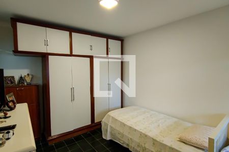 Casa à venda com 220m², 6 quartos e 2 vagas Casa à venda com 220m², 6 quartos e 2 vagasquarto 3 suite