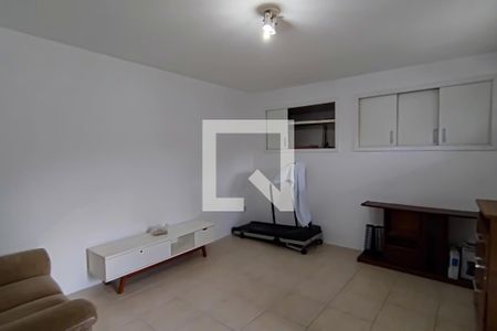 Casa à venda com 220m², 6 quartos e 2 vagas Casa à venda com 220m², 6 quartos e 2 vagasquarto 6 suite