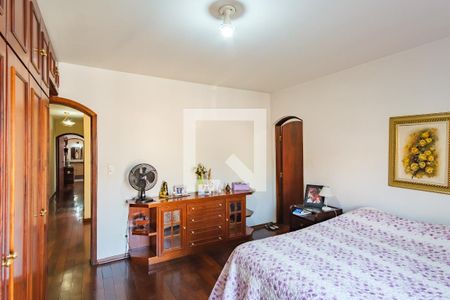 Casa à venda com 200m², 3 quartos e 4 vagasSuíte 1